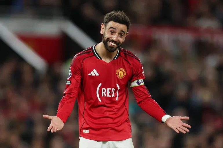 Bruno Fernandes Named Premier League Player of the Season